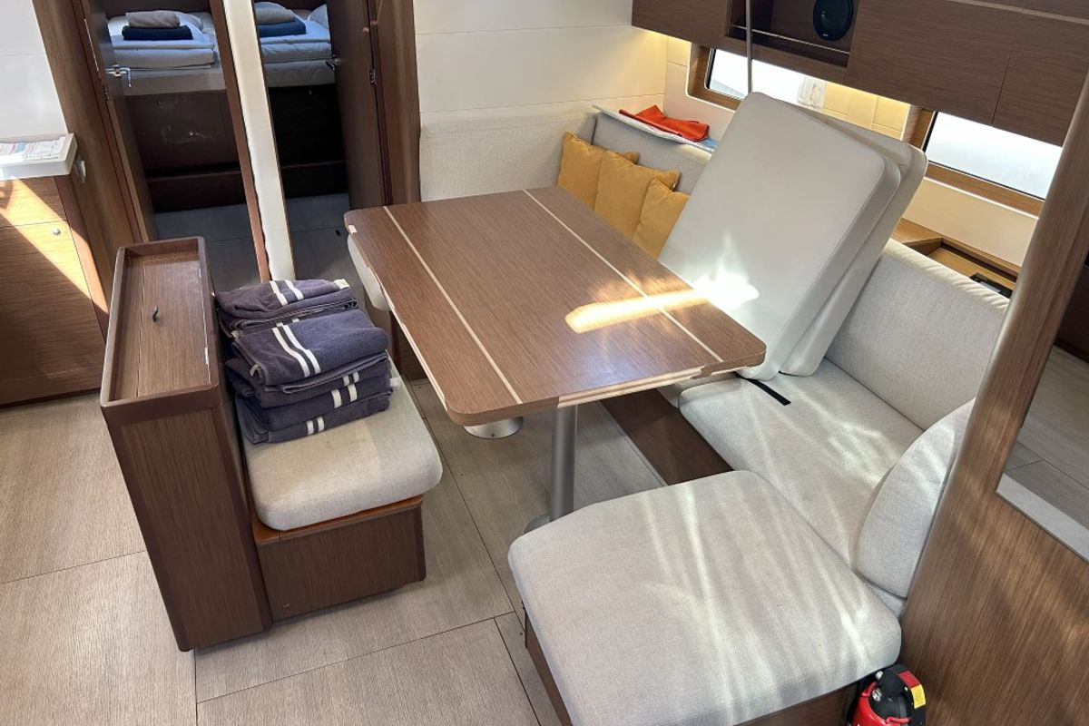 Salon of Bumblebee, a Beneteau Oceanis 46.1 sailboat at Split, Croatia