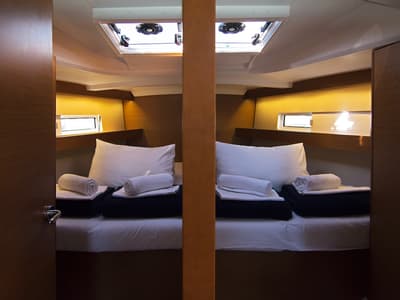 Cabin on Tanpopo, a Jeanneau Sun Odyssey 440 sailboat at Split, Croatia
