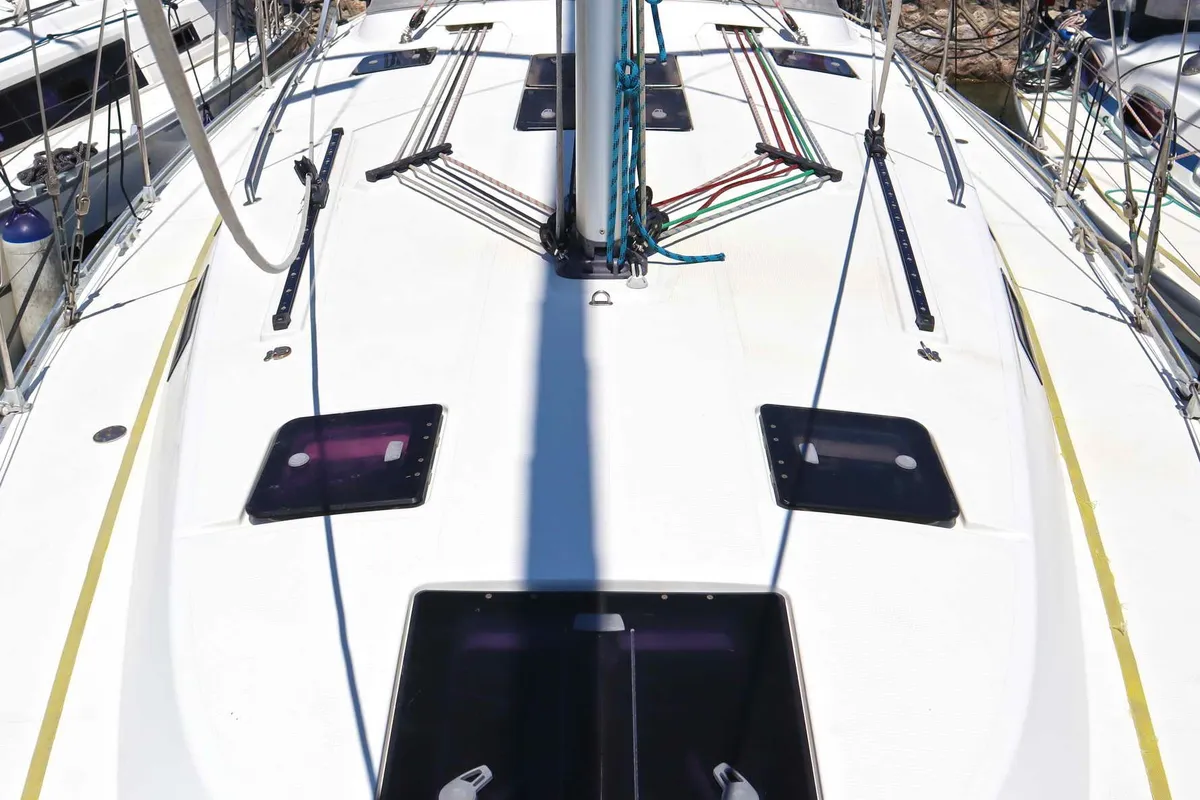 FORTUNA REDUX, a Bavaria Bavaria Cruiser 40 sailboat at Municipal Unit of Nea Peramos, Greece