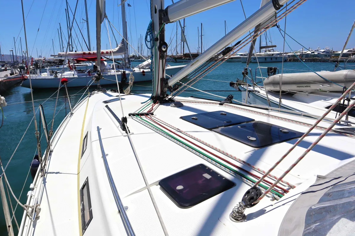 FORTUNA REDUX, a Bavaria Bavaria Cruiser 40 sailboat at Municipal Unit of Nea Peramos, Greece