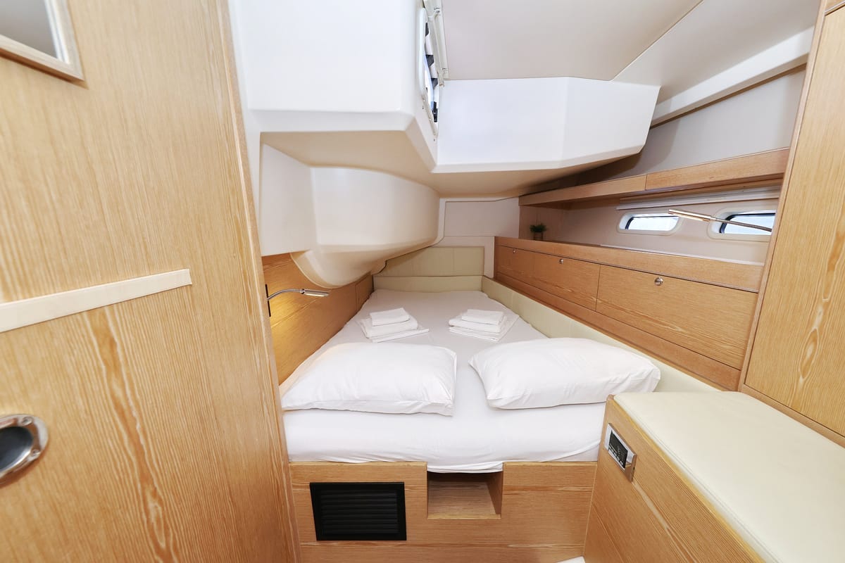 Cabin on Amethyst, a Hanse Yachts Hanse 575 sailboat at Općina Sukošan, Croatia