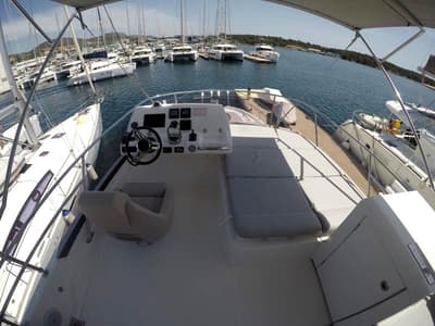 Cockpit of Brigadoon, a Jeanneau Prestige 420 Fly yacht at Grad Šibenik, Croatia