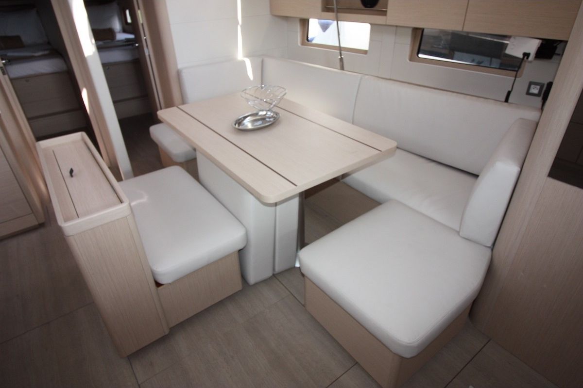 Salon of Sceptrum, a Beneteau Oceanis 46.1 sailboat at Salerno, Italy