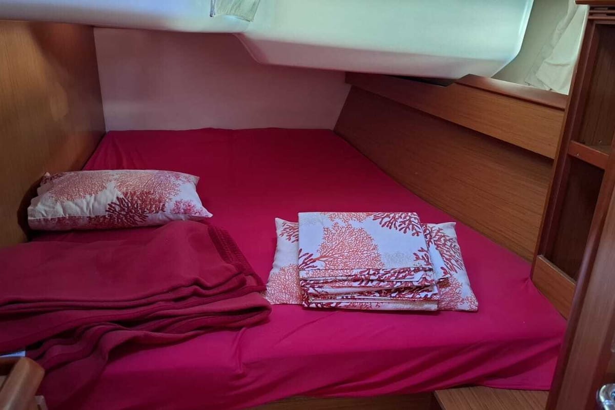 Cabin on Sea Dream, a Jeanneau Sun Odyssey 45 sailboat at Općina Sukošan, Croatia