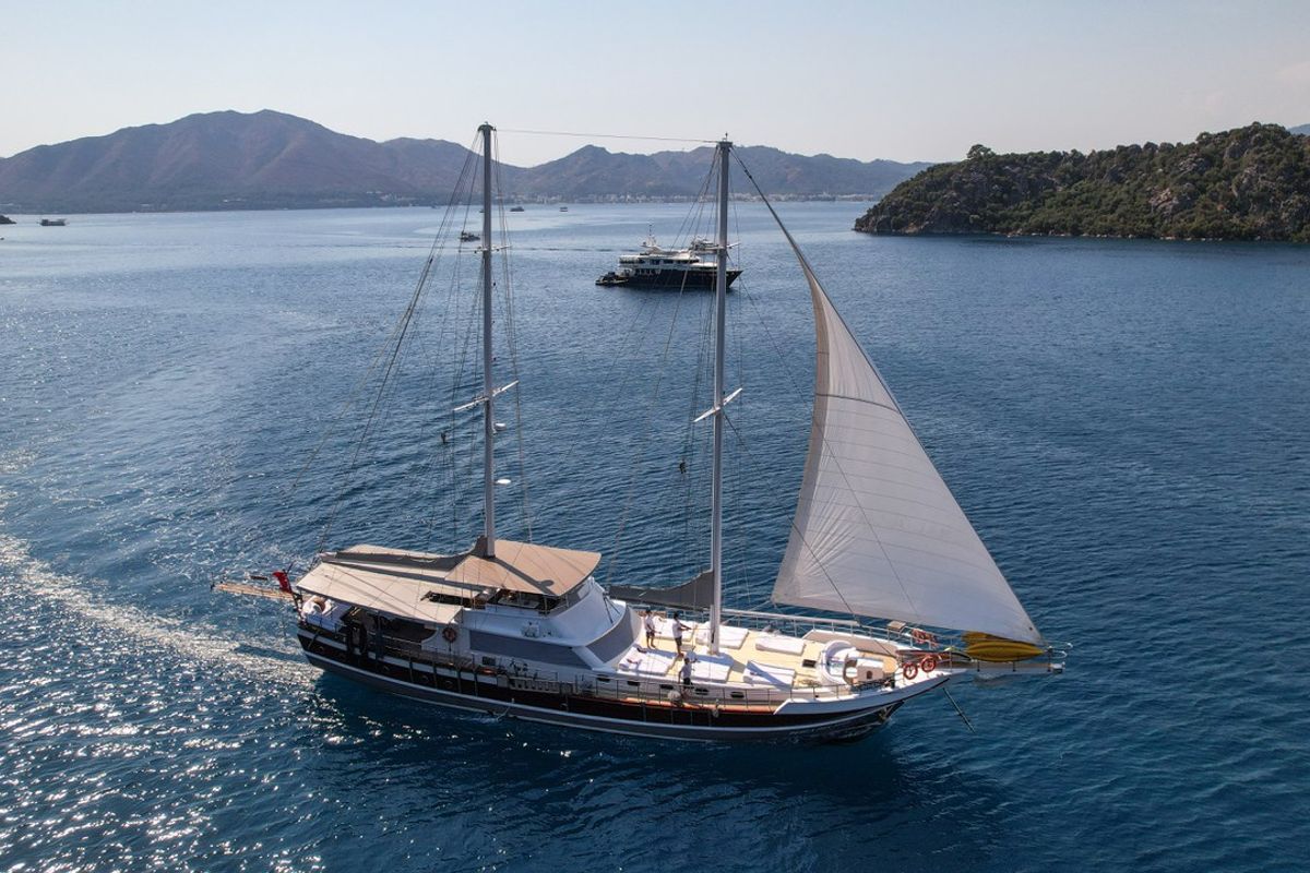 Exterior view of Perla Del Mar, a Unknown M/S Perla Del Mar yacht at Marmaris, Turkey