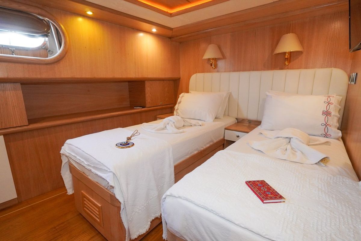 Cabin on Perla Del Mar, a Unknown M/S Perla Del Mar yacht at Marmaris, Turkey