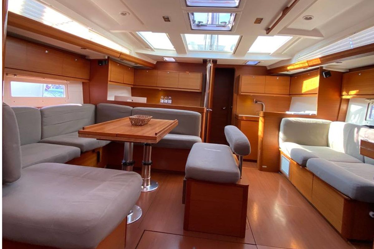 Salon of Maestro S, a Dufour 500 Grand Large sailboat at Fethiye, Turkey