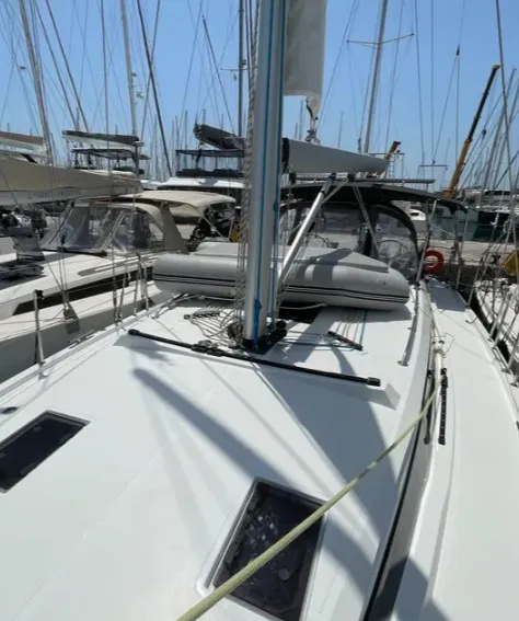MAIA, a Bavaria Bavaria C42 sailboat at Athens, Greece