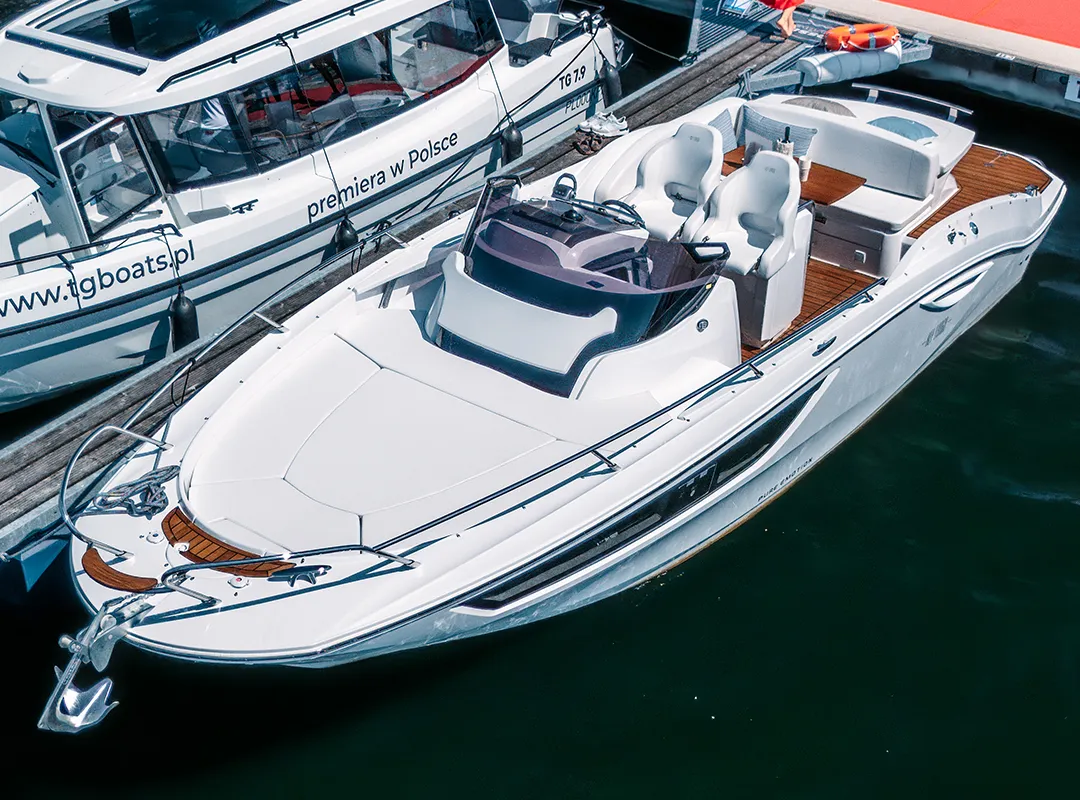 Exterior view of Capricorn, a Sessa Marine Sessa Key Largo 27 motorboat at Općina Sukošan, Croatia