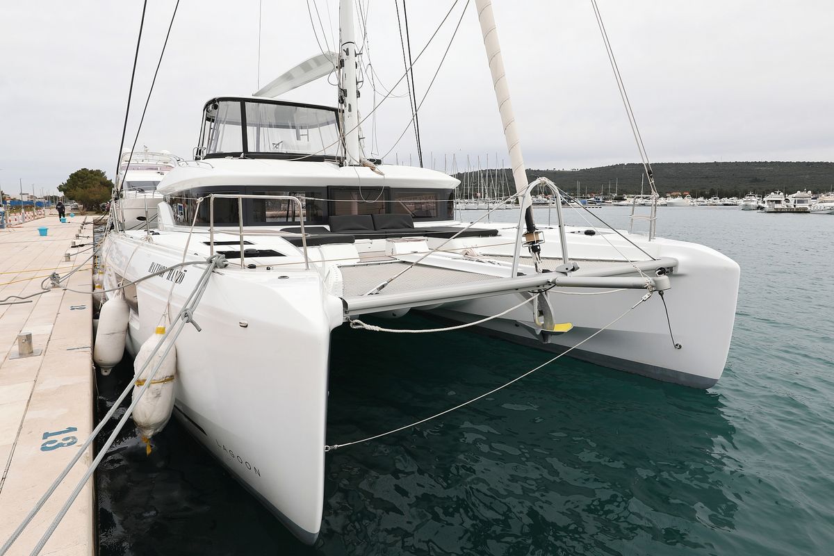 Exterior view of Hattori Hanzō, a Lagoon 51 catamaran at Općina Sukošan, Croatia