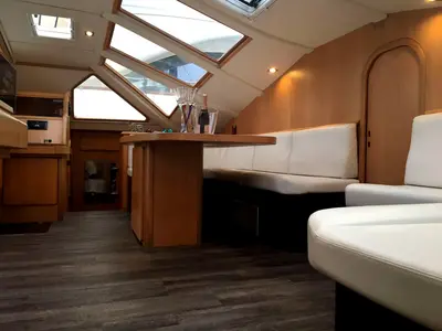 Salon of Montagu, a Privilège Privilege 51 catamaran at Santa Eulària des Riu, Spain