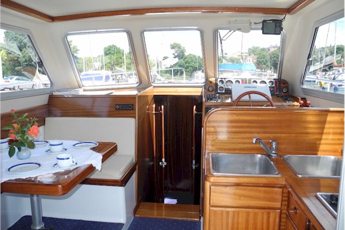 Salon of Kornati, a SAS - Vektor Adria 1002 motorboat at Zadar, Croatia