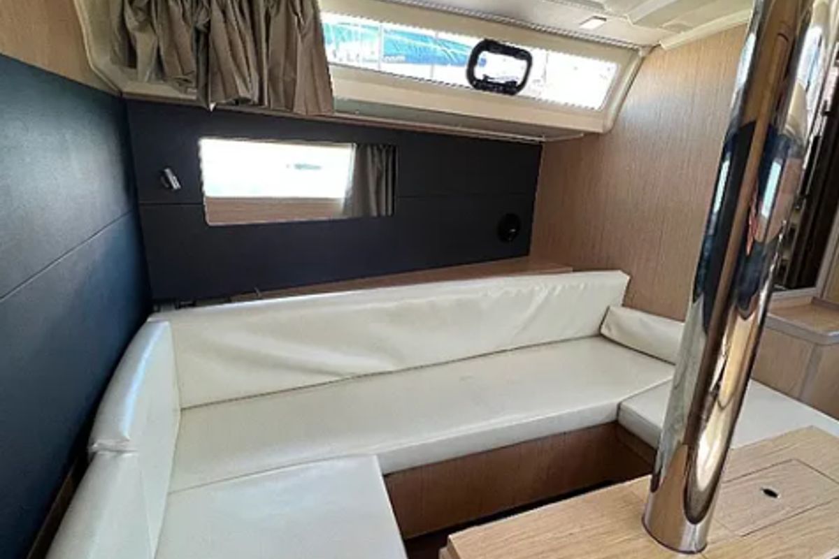 Salon of Tikal II, a Beneteau Oceanis 41.1 sailboat at Municipal Unit of Lefkada, Greece