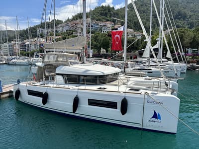 Sail Castor