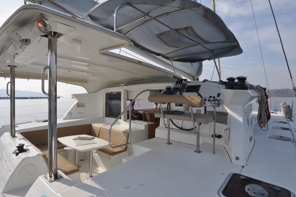 Deck of Paluko, a Lagoon 421 catamaran at Bodrum, Turkey