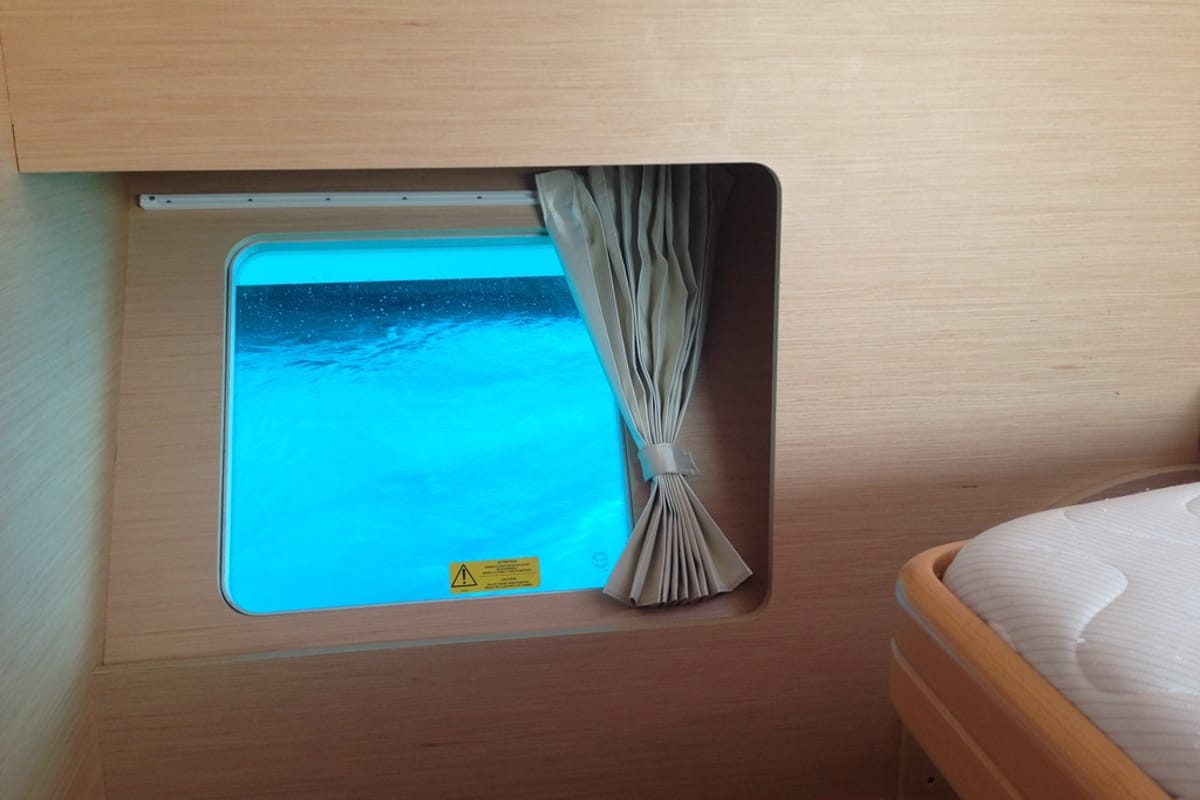 Cabin on Paluko, a Lagoon 421 catamaran at Bodrum, Turkey