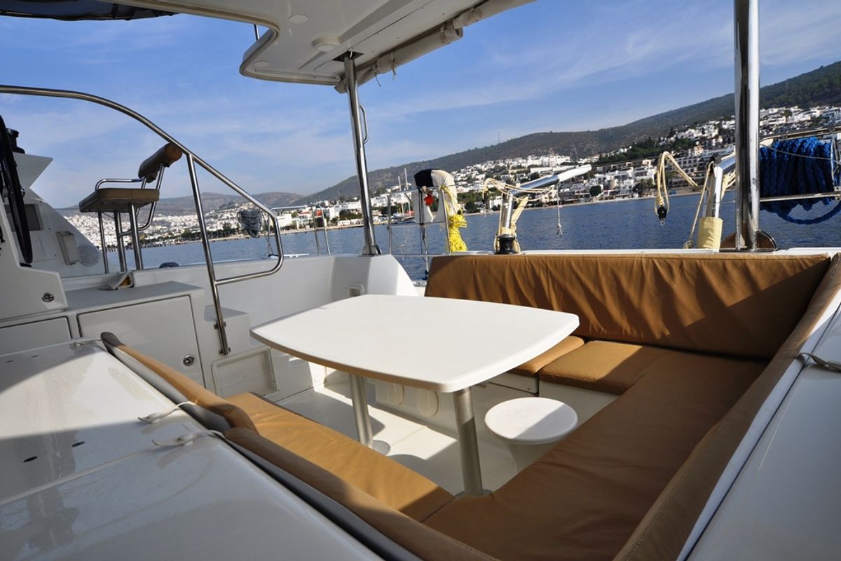 Deck of Paluko, a Lagoon 421 catamaran at Bodrum, Turkey