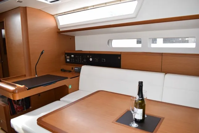 Salon of 4Fun, a Jeanneau Sun Odyssey 519 sailboat at Grad Kaštela, Croatia