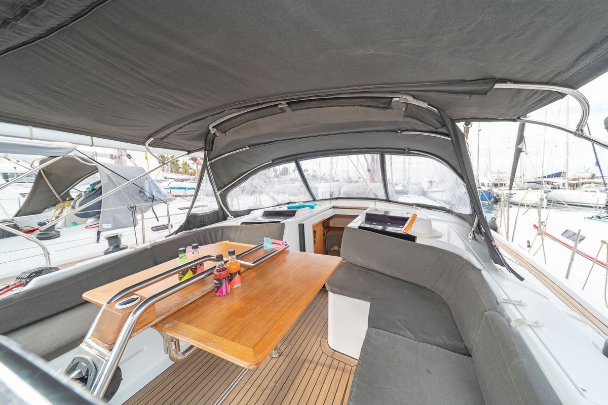 Cockpit of Caitlin of Lorne, a Hanse Yachts Hanse 455 sailboat at Kos, Greece