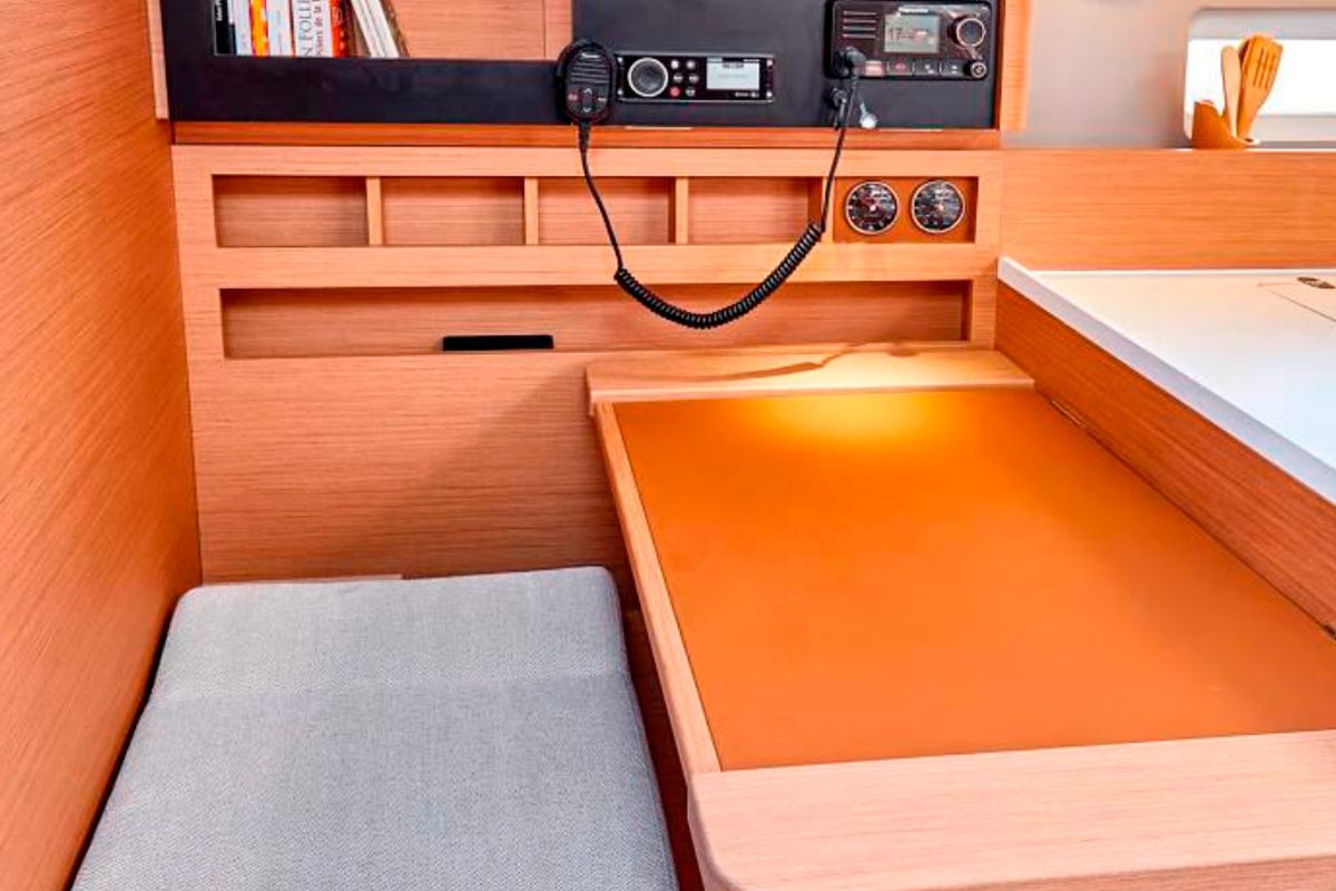 Salon of Aloha, a Jeanneau Sun Odyssey 410 sailboat at Gouvia, Greece