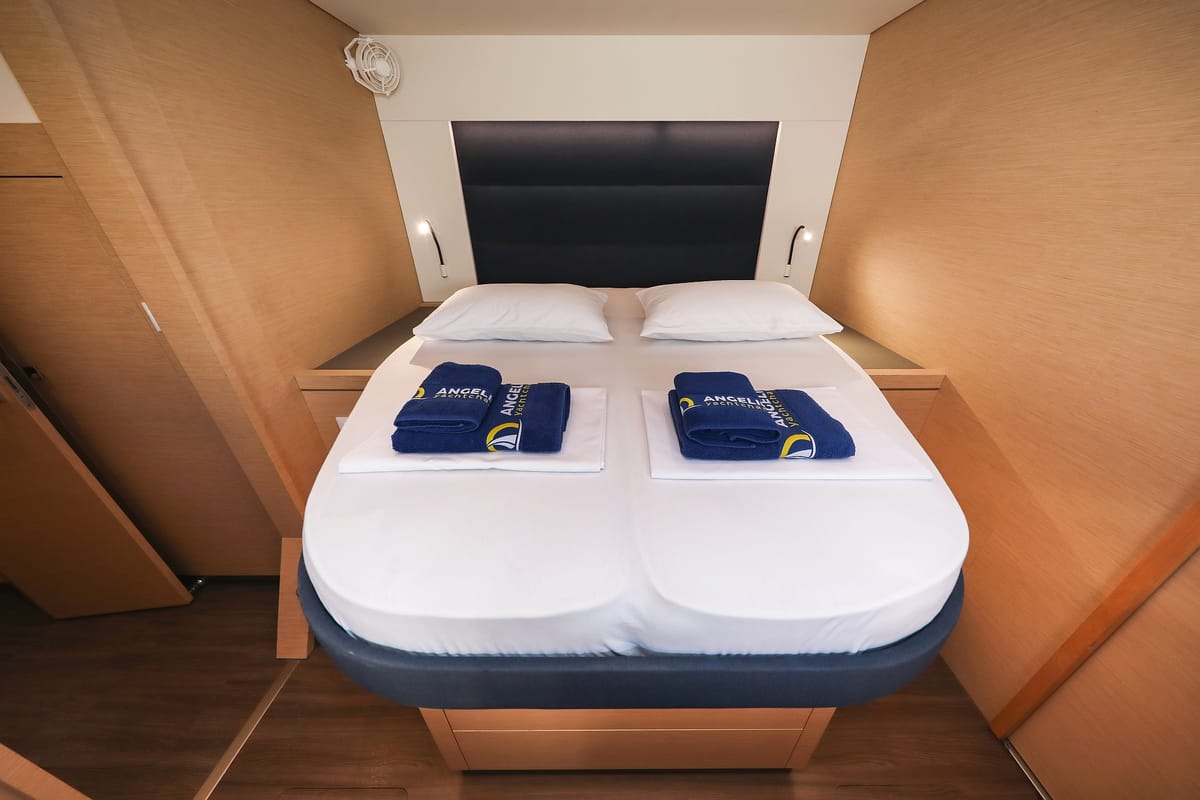 Cabin on Tamara V, a Fountaine Pajot Saona 47 Quintet catamaran at Grad Trogir, Croatia