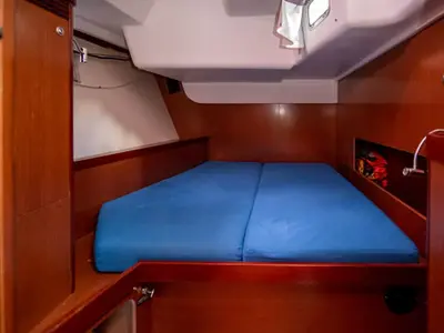 Cabin on Angelina, a Beneteau Oceanis 54 sailboat at Volos Municipality, Greece