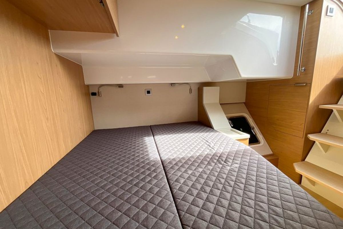Cabin on Queen Mary, a Bali 4.6 - 4 cab. OW catamaran at Hyères, France