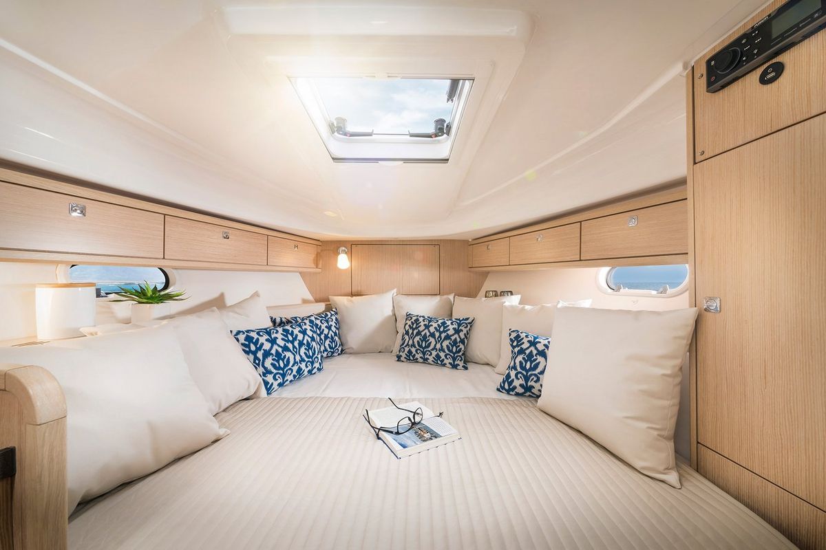 Cabin on Palma, a Bavaria S29+ motorboat at Grad Biograd na Moru, Croatia