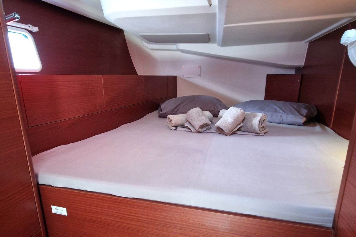 Cabin on Charles, a Hanse Yachts Hanse 508 sailboat at Lavreotiki Municipal Unit, Greece