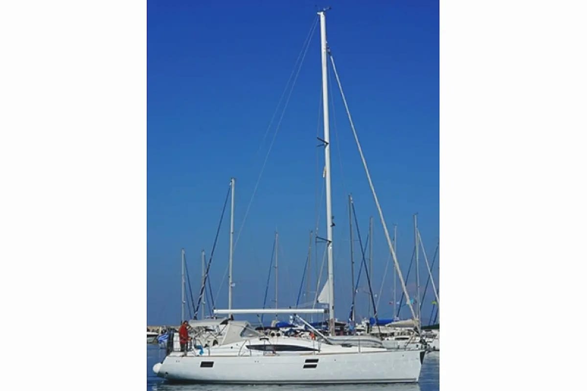 Exterior view of Thalia, a Elan 394 Impression sailboat at Kontokali, Greece