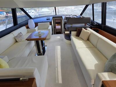 Salon of Very Bery, a Prestige 550 Fly motorboat at Primošten, Croatia