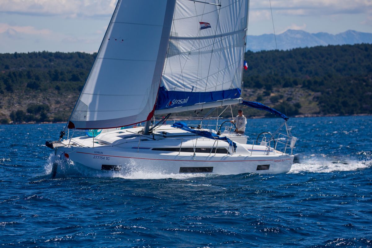 Exterior view of Sunsail 42 Classic, a Beneteau Oceanis 40.1 sailboat at Općina Marina, Croatia