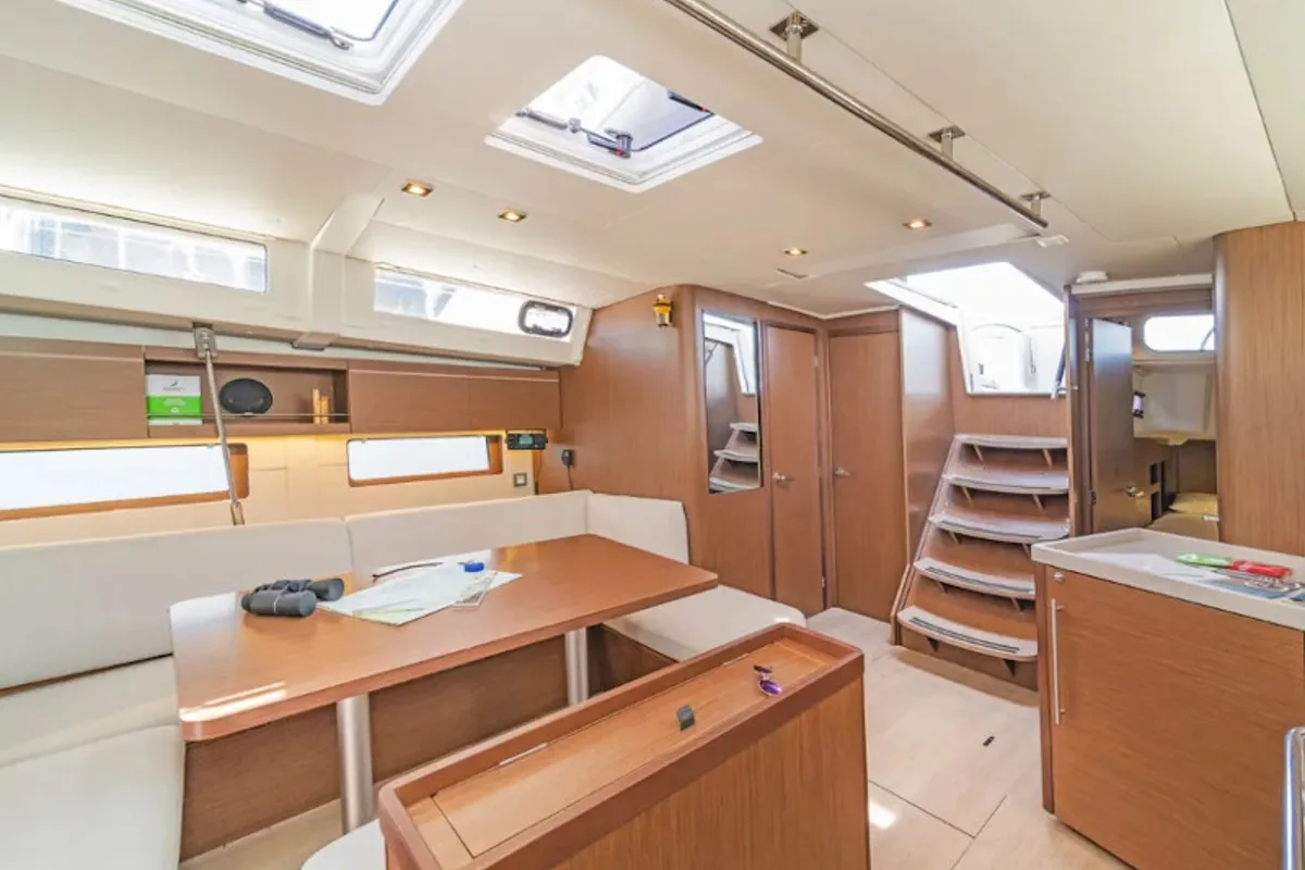 Salon of Esperanza, a Beneteau Oceanis 46.1 sailboat at Lavreotiki Municipal Unit, Greece