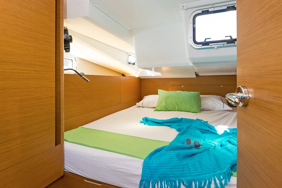 Cabin on Dory, a Jeanneau Sun Odyssey 440 sailboat at Gouvia, Greece