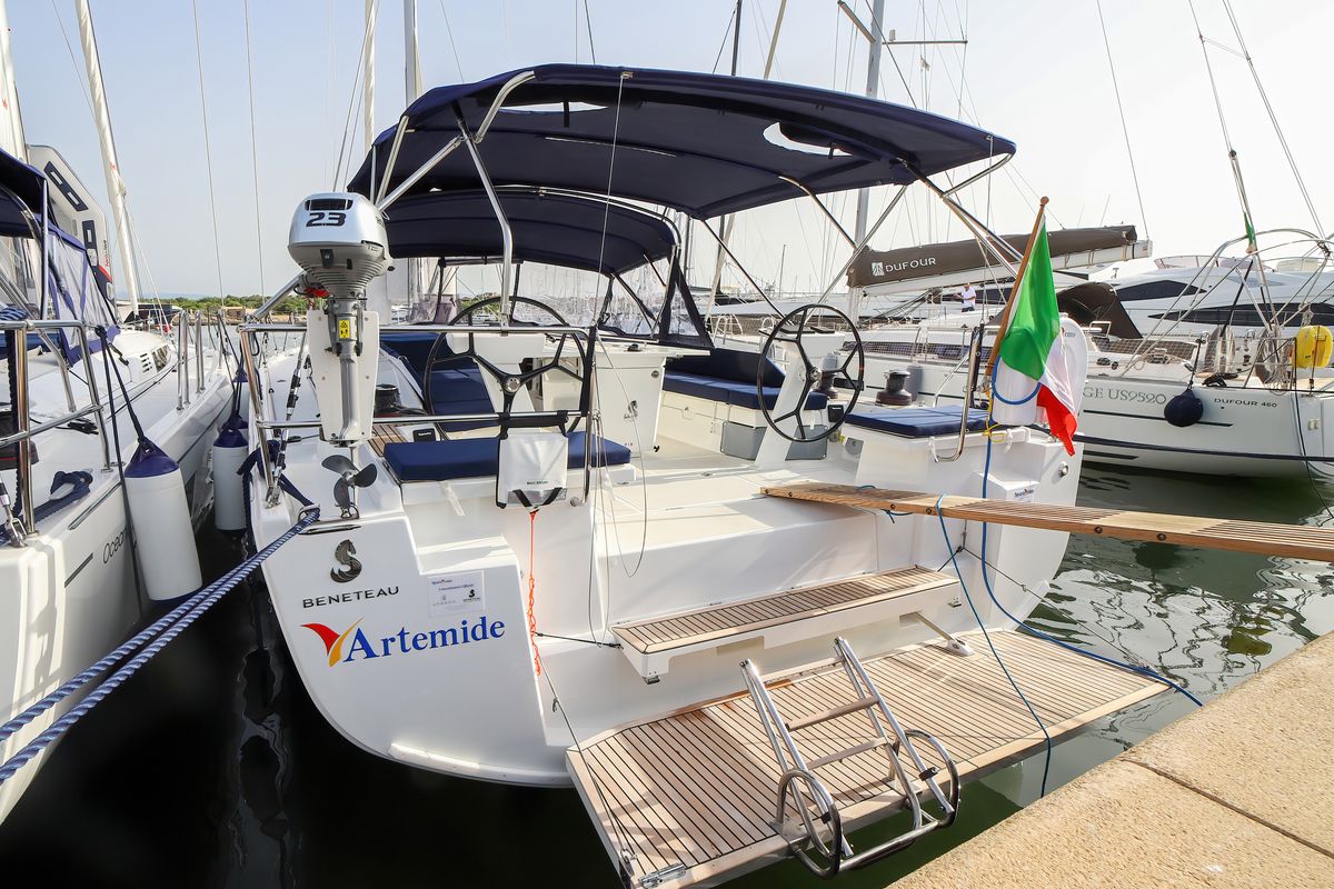 Exterior view of Artemide, a Beneteau Oceanis 51.1 sailboat at Olbia, Italy