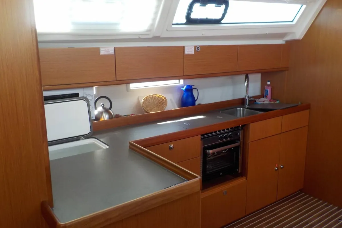 Leonidas, a Bavaria Bavaria Cruiser 46 sailboat at Municipal Unit of Lefkada, Greece