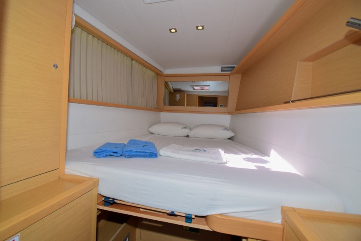 Cabin on Loryma Sailing, a Lagoon 450 catamaran at Marmaris, Turkey