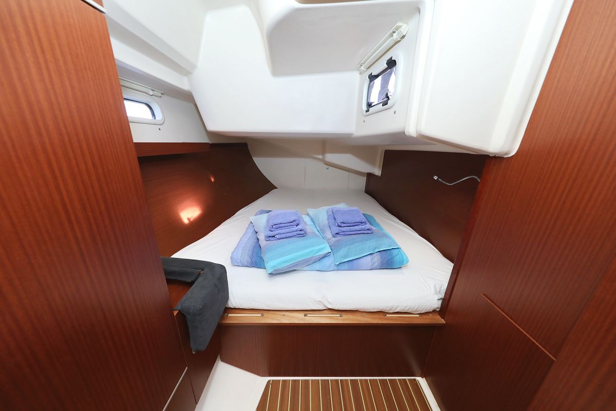 Cabin on Take A Break, a Hanse Yachts Hanse 415 sailboat at Grad Kaštela, Croatia