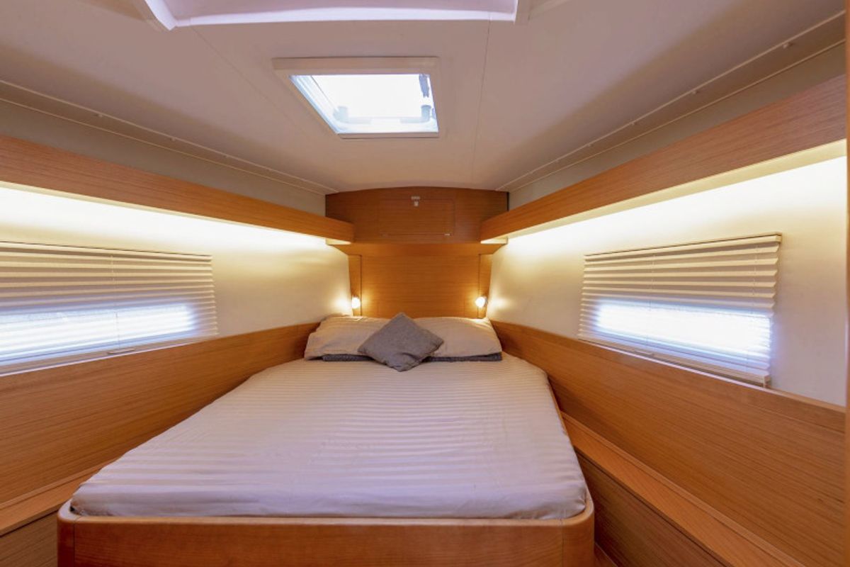 Cabin on Tolinho, a Jeanneau Sun Odyssey 440 sailboat at Municipal Unit of Rhodes, Greece