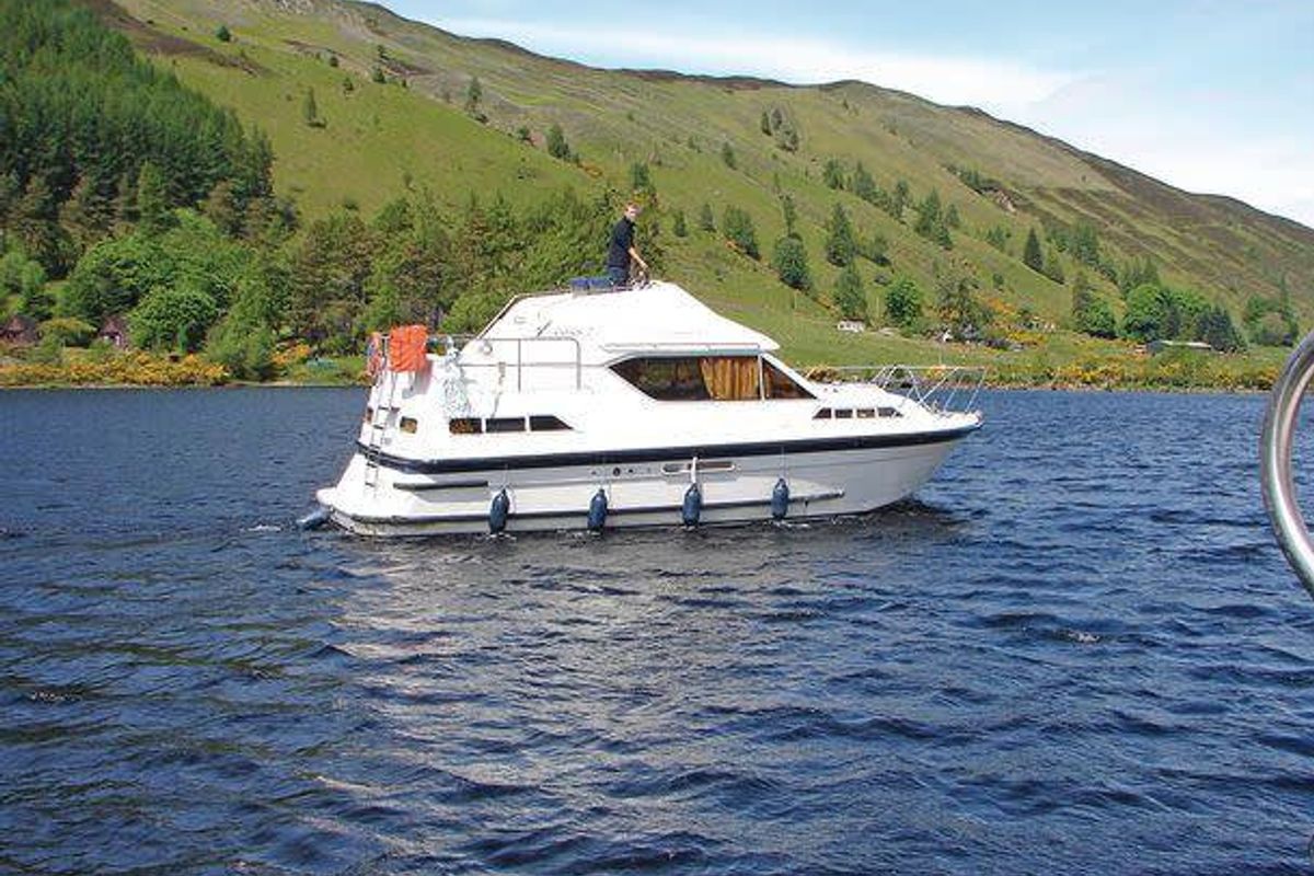Exterior view of Curlew WHS - Budget 1, a Cygnet Curlew WHS motorboat at Laggan, United Kingdom