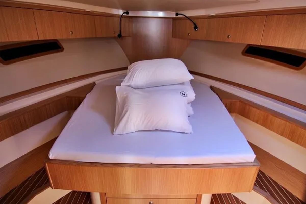 Cabin on Bianca, a SAS - Vektor Adriana 44 yacht at Općina Sukošan, Croatia