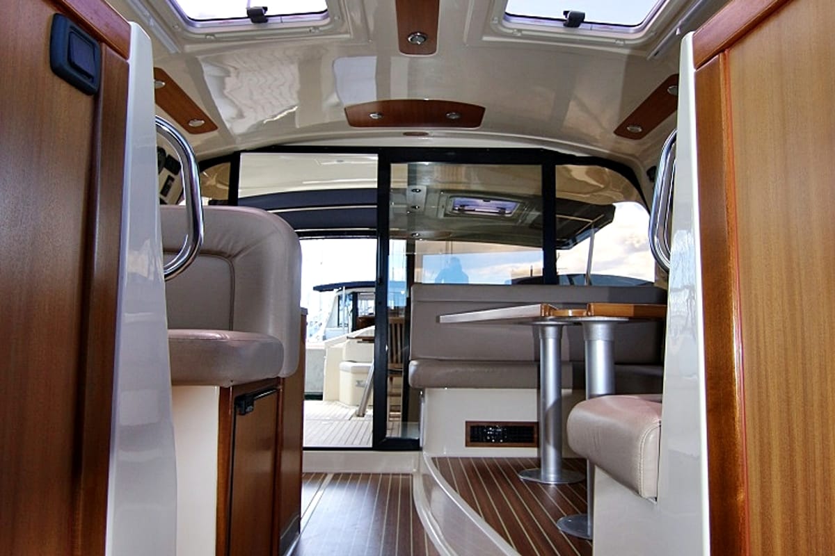 Salon of Bianca, a SAS - Vektor Adriana 44 yacht at Općina Sukošan, Croatia