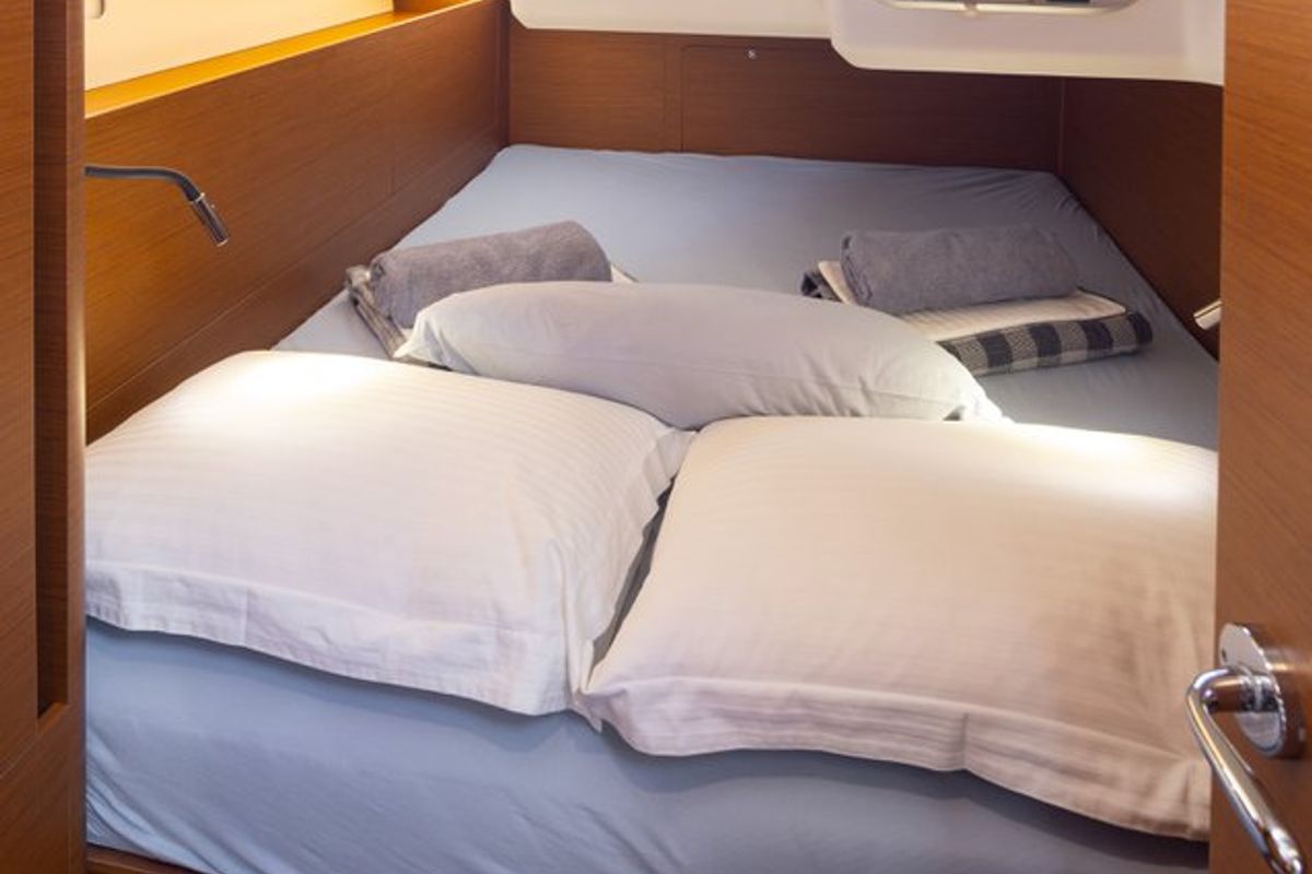 Cabin on Asteri, a Jeanneau Sun Odyssey 440 sailboat at Municipal Unit of Lefkada, Greece
