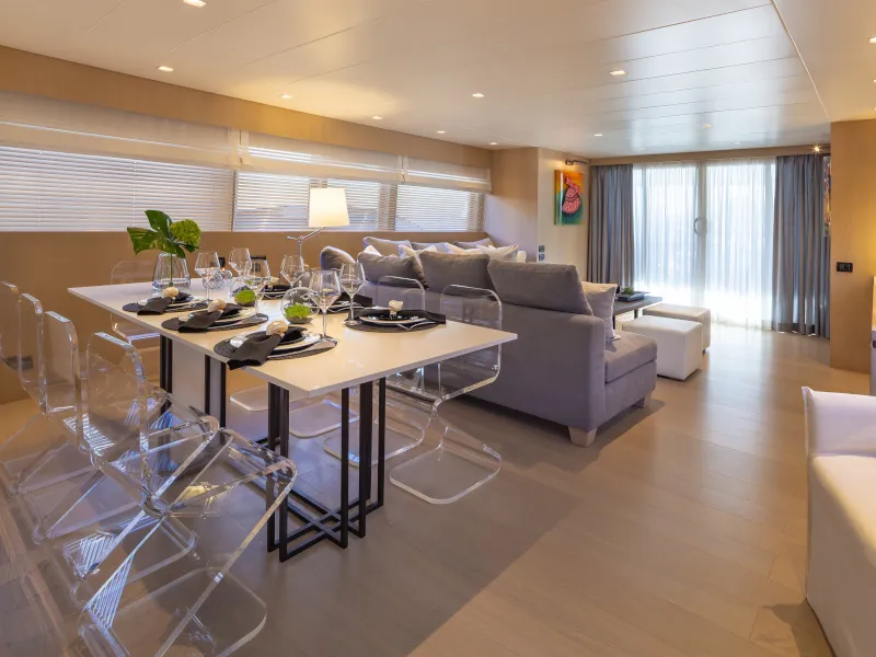 Salon of SUMMER FUN, a Admiral Yachts Admiral 101 yacht at Athens, Greece