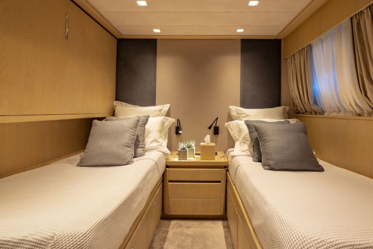 Cabin on SUMMER FUN, a Admiral Yachts Admiral 101 yacht at Athens, Greece