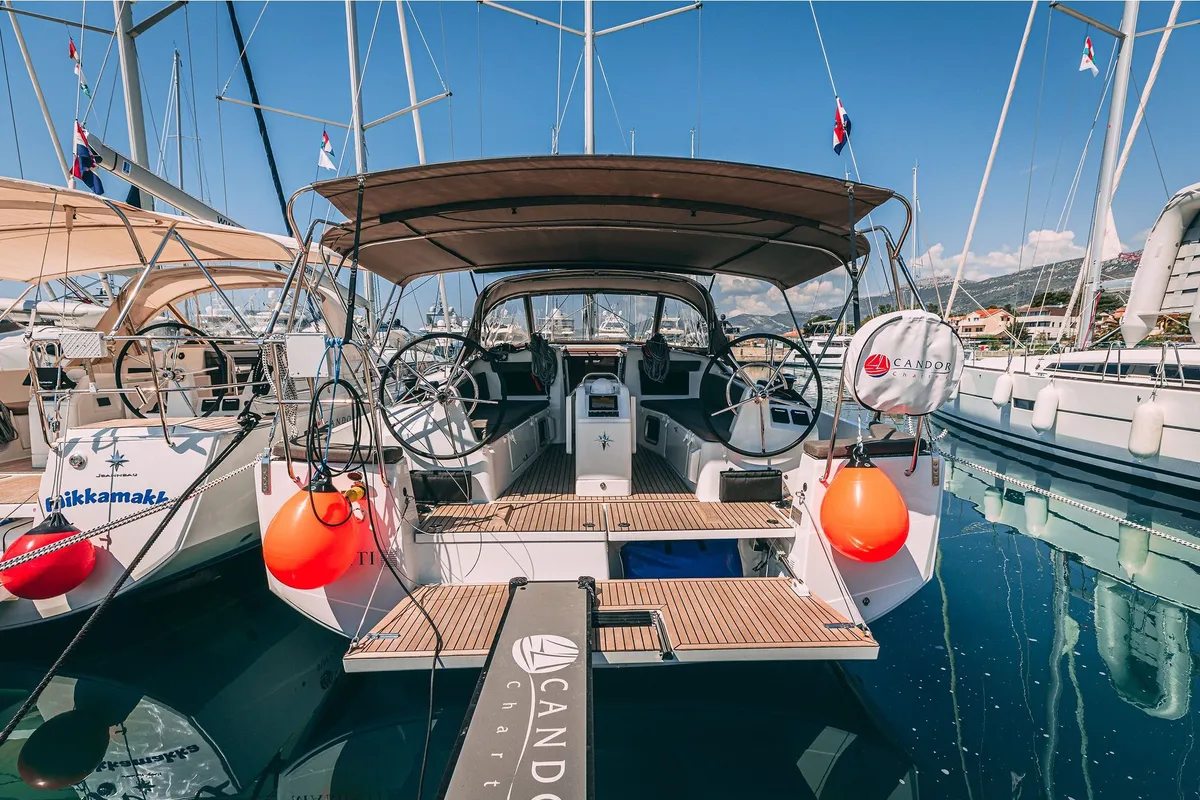 Cockpit of Maminti, a Jeanneau Sun Odyssey 410 sailboat at Grad Kaštela, Croatia