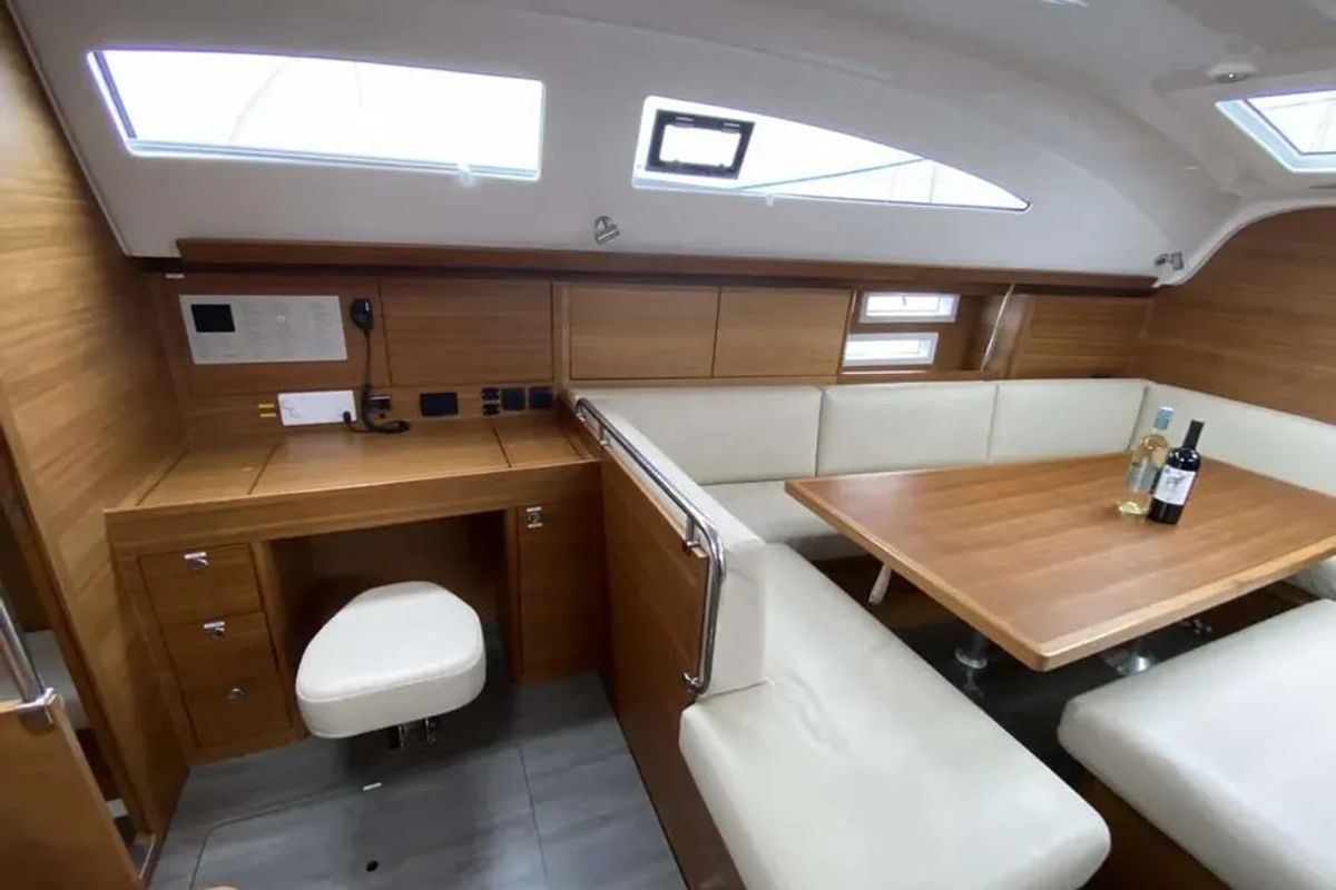 Salon of JOSI, a Elan Impression 45.1 sailboat at Grad Šibenik, Croatia