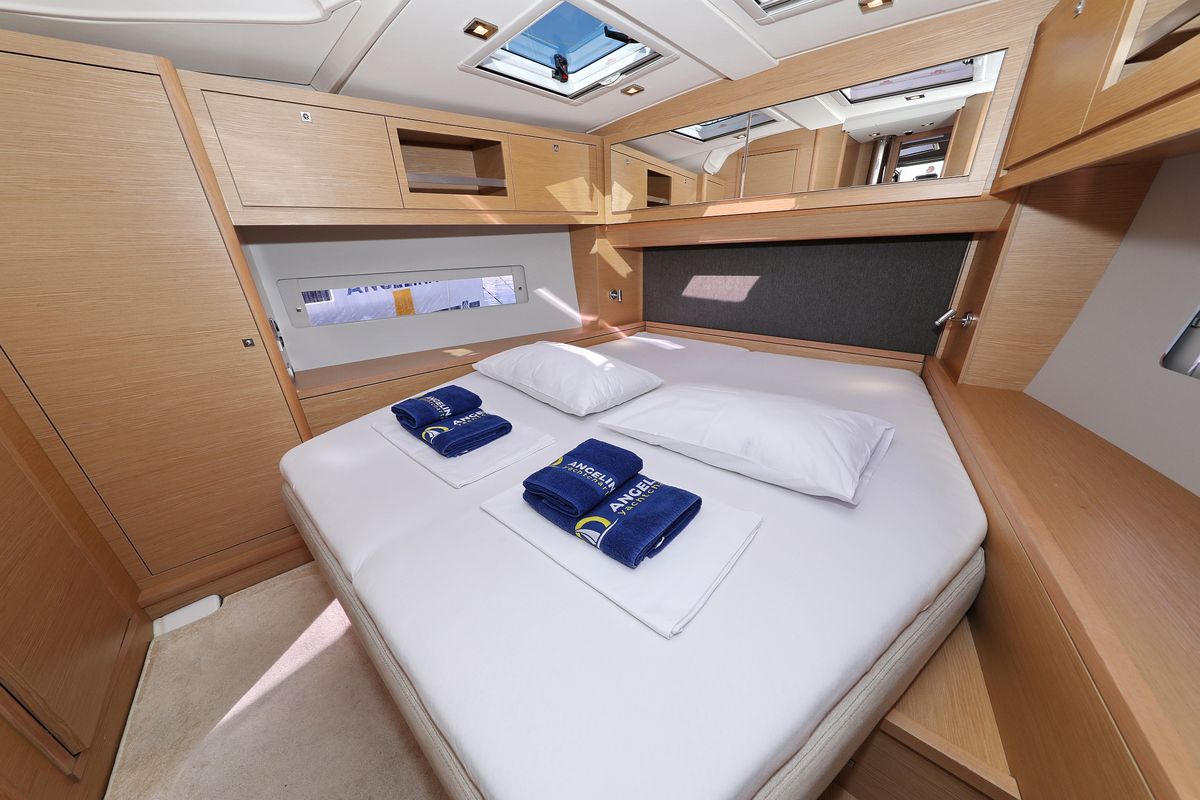 Cabin on Jolie, a Dufour 470 sailboat at Grad Biograd na Moru, Croatia