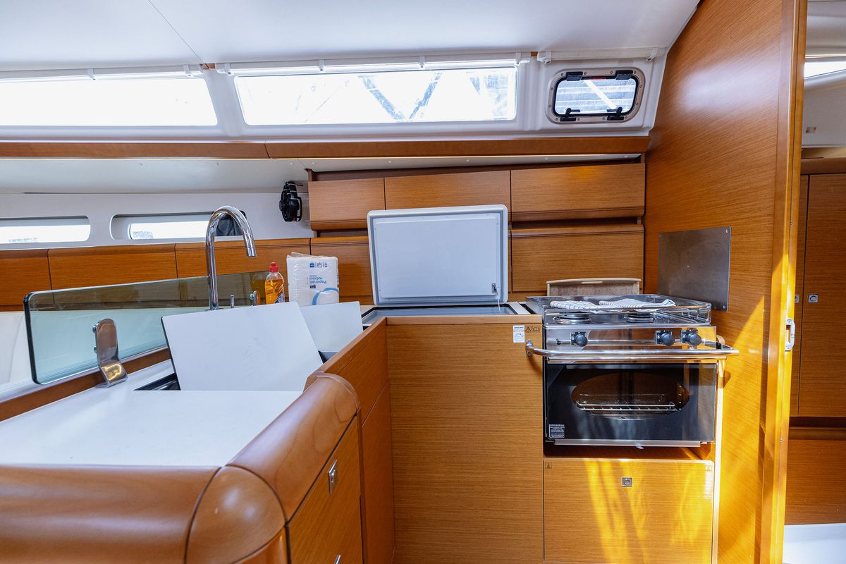 Galley of Ventus, a Jeanneau Sun Odyssey 449 sailboat at Grad Kaštela, Croatia