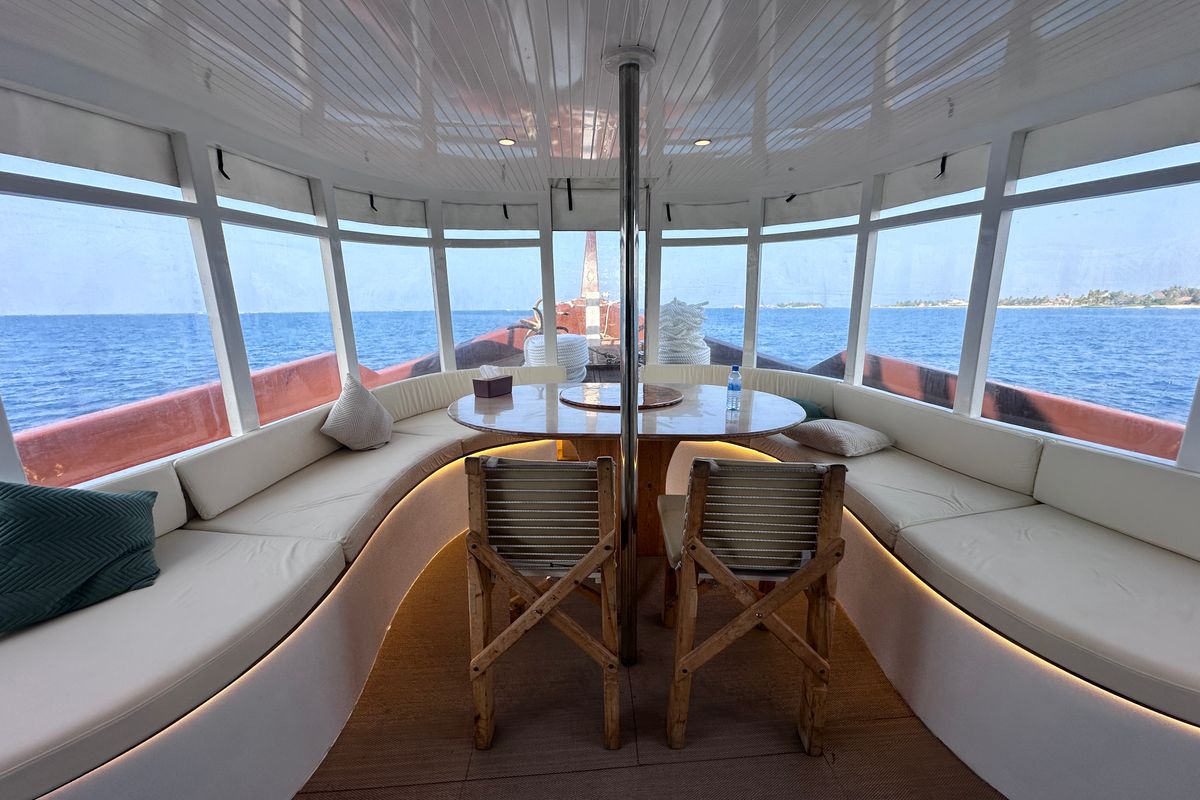 Salon of Atoll Villa, a Gulet Motoryacht yacht at Malé, Maldives